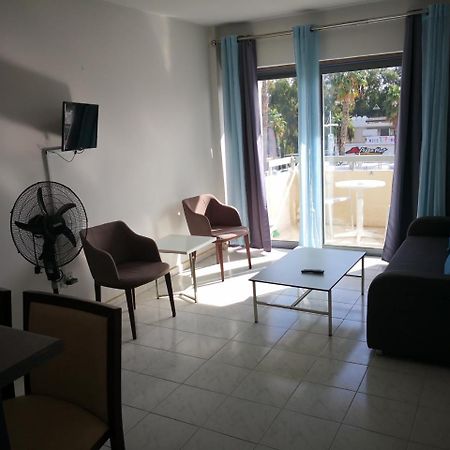 Lobelia Apartments Limassol Luaran gambar