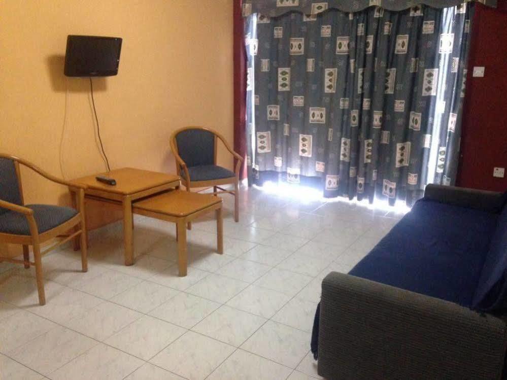 Lobelia Apartments Limassol Luaran gambar