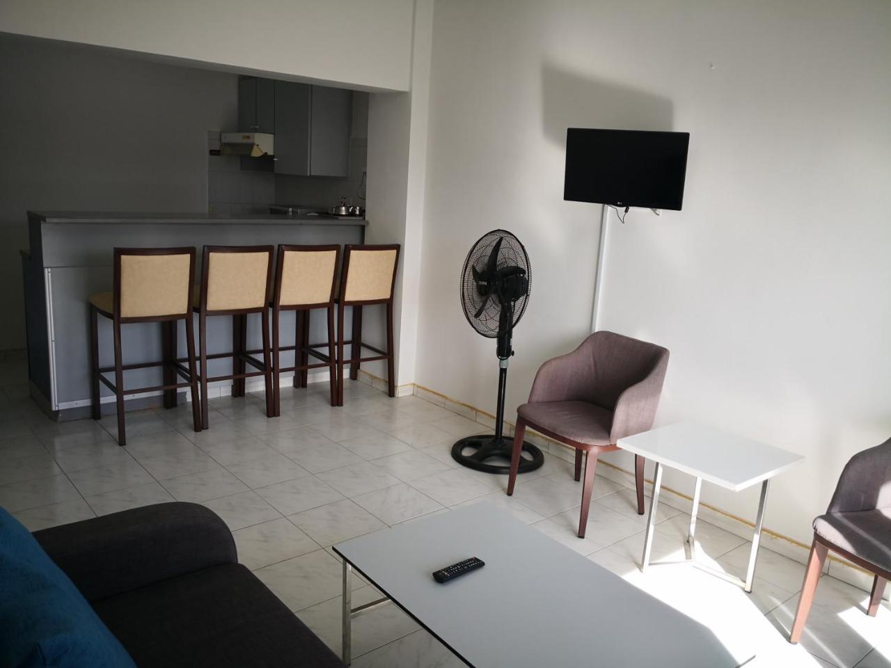 Lobelia Apartments Limassol Luaran gambar