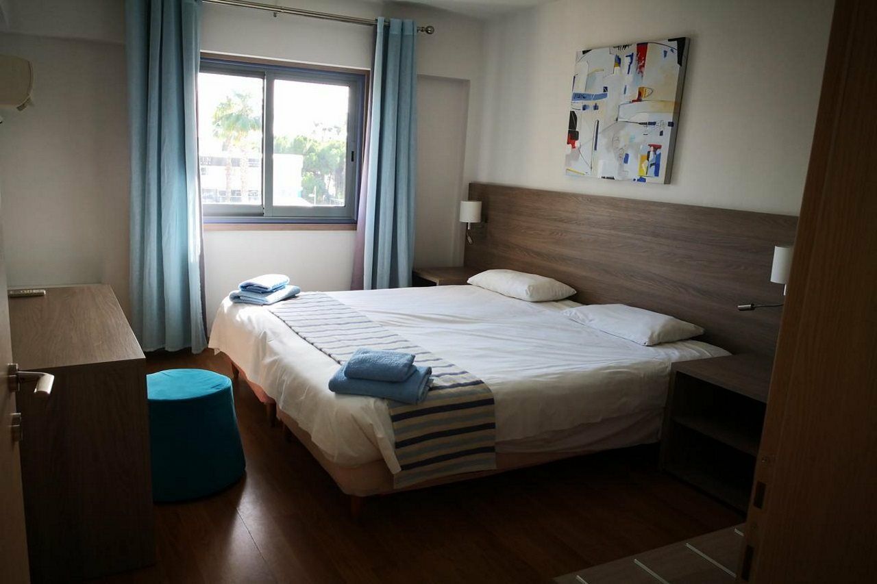 Lobelia Apartments Limassol Luaran gambar